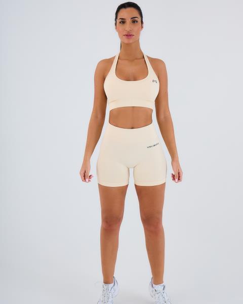 BUNDLE SHORT ARIA AMBITION MOVES CREAM